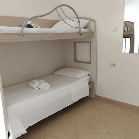 Affitta Zio Peppe بيت ضيافة *